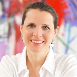 Speaker - Dr. Maria Schütz